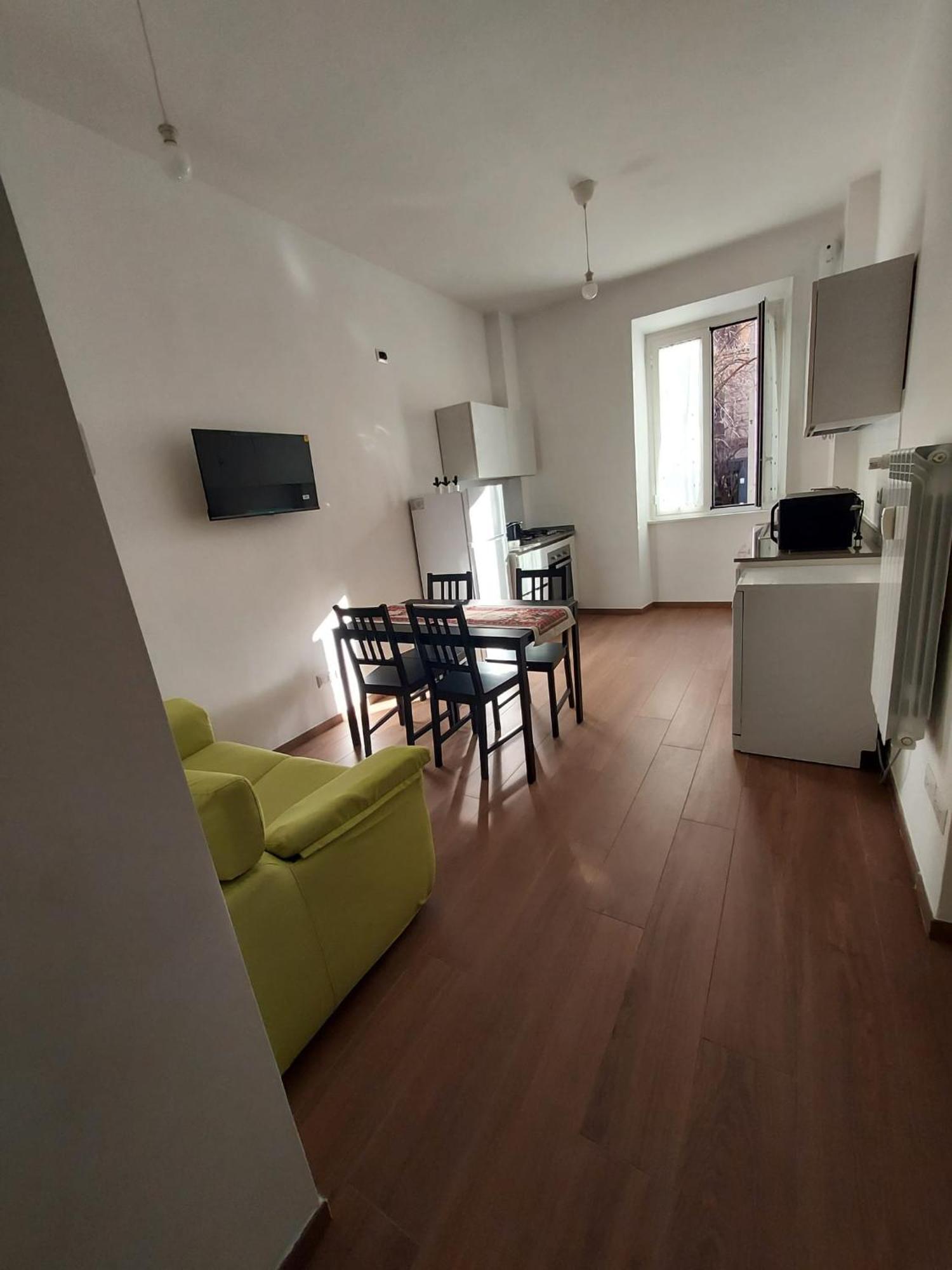 Carol House Piazza Bologna Appartement *